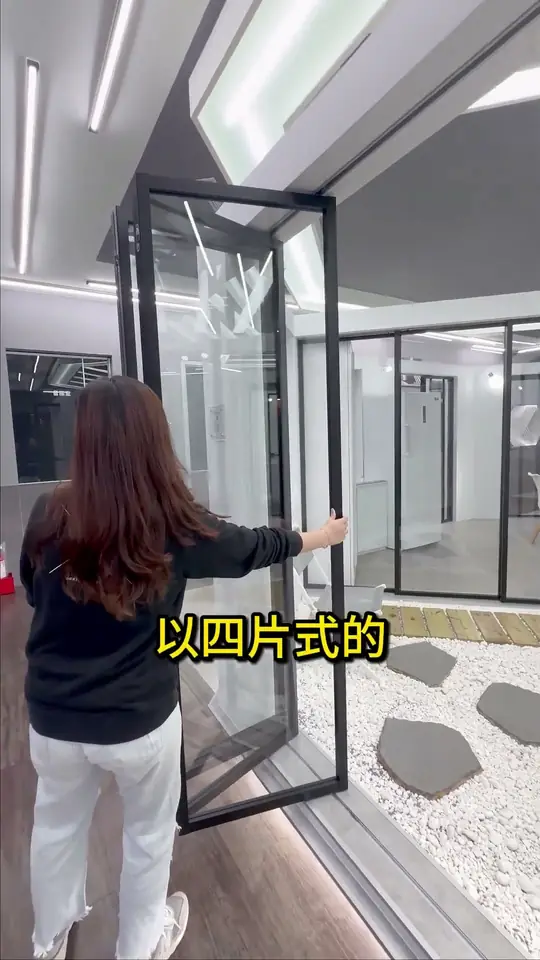 如何輕鬆展開折疊門 ?